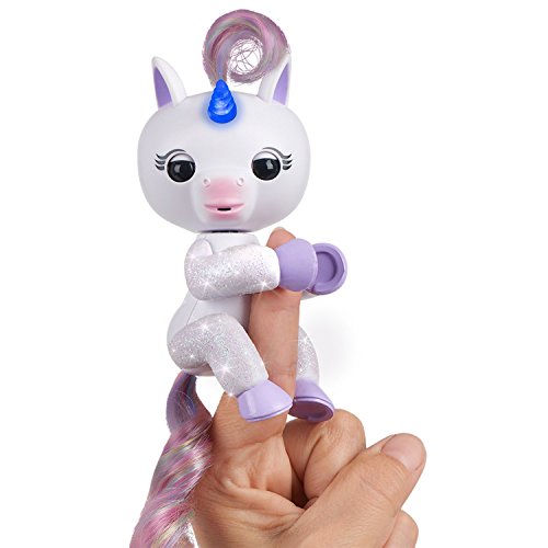 Fingerlings Light Up Unicorn Mackenzie | Baby Pet | Glitter White