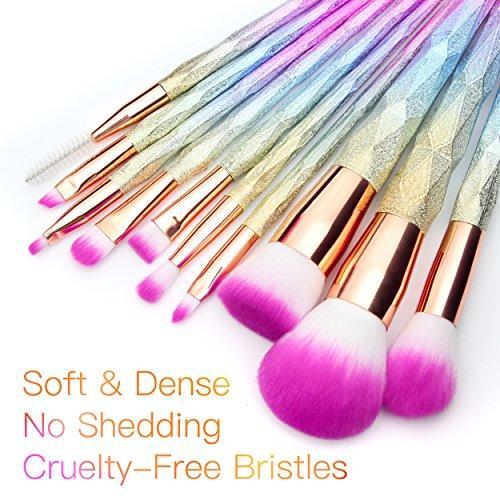 Beautiful unicorn make up brushes, rainbow hues, dip dyed pink bristles, pastel coloured hued handles. 10 pieces per set.