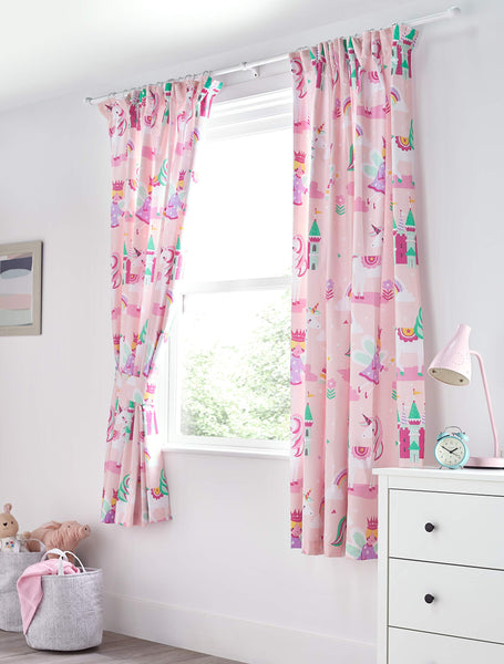 Bloomsbury Mill Curtains Unicorn