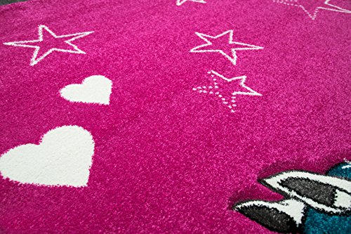 Lovely unicorn rug for girls with stars and hearts