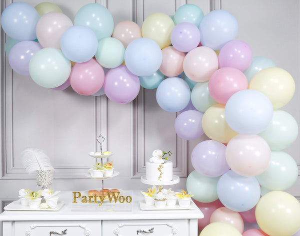 pastel colour balloons for unicorn party